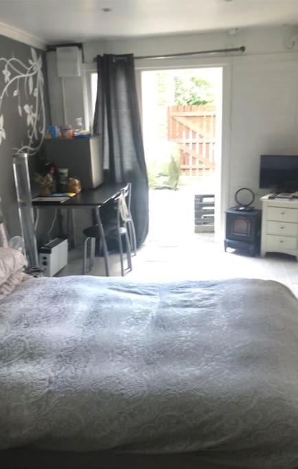 Belfast Private Room, En-Suite & Own Access Exteriör bild